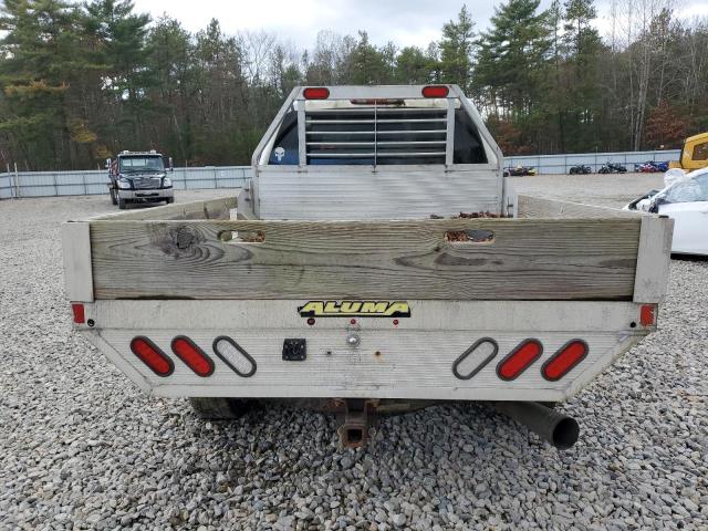 1GCHK23678F105040 - 2008 CHEVROLET SILVERADO K2500 HEAVY DUTY WHITE photo 6