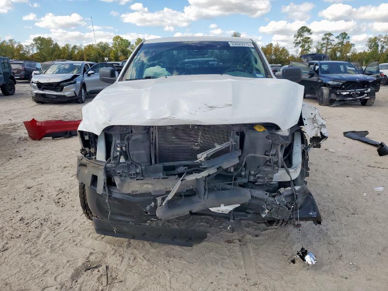 1C6RR7FG4JS331770 - 2018 RAM 1500 ST WHITE photo 5