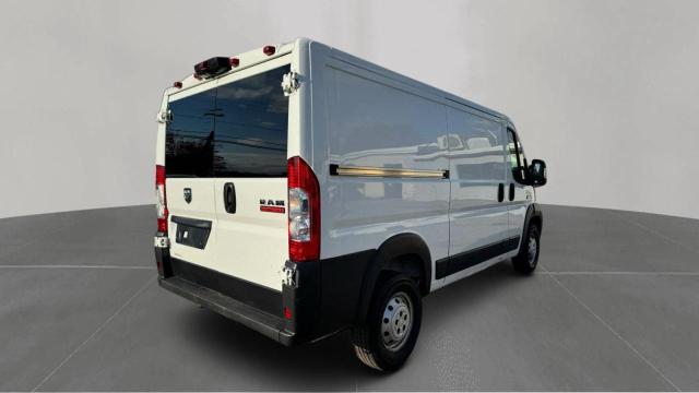 3C6LRVAG6NE109936 - 2022 RAM PROMASTER 1500 STANDARD WHITE photo 4