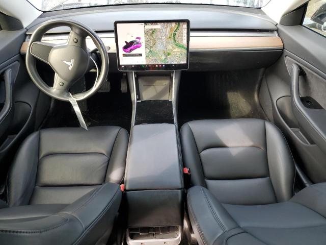 5YJ3E1EA4JF172301 - 2018 TESLA MODEL 3 Czarny zdjęcie 8