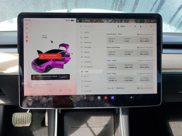 5YJ3E1EA4JF172301 - 2018 TESLA MODEL 3 Czarny zdjęcie 9