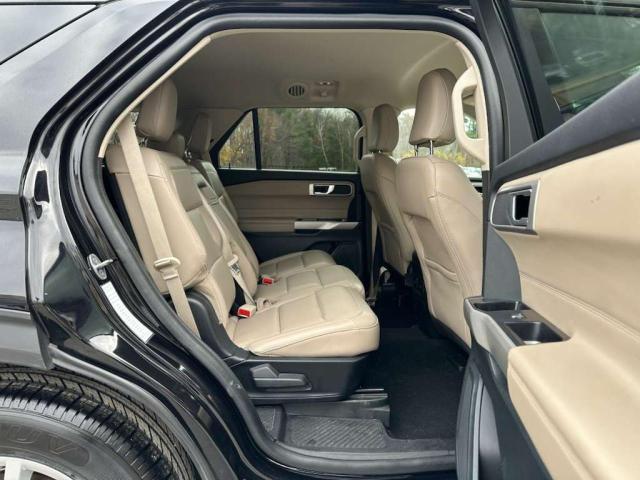 1FMSK7DH0RGA02505 - 2024 FORD EXPLORER XLT BLACK photo 8
