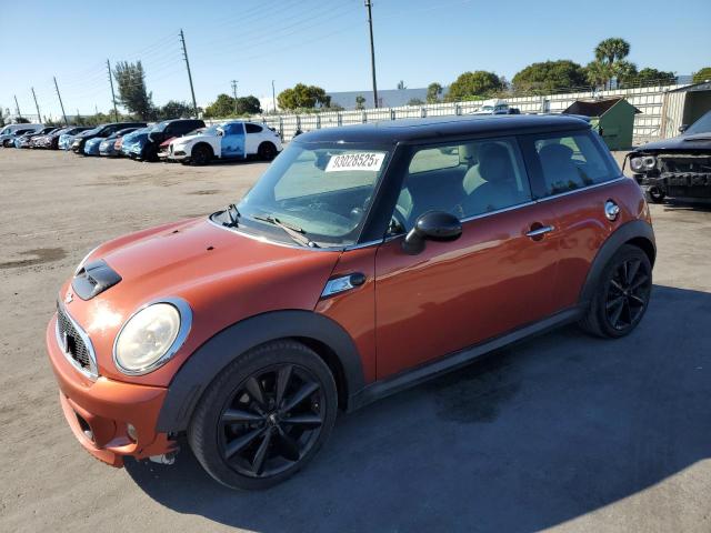 2011 MINI COOPER S, 