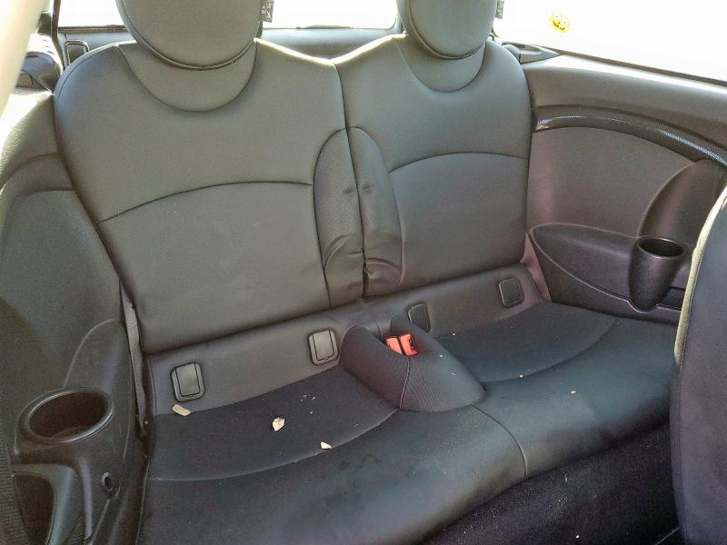 WMWZG3C54CTY38852 - 2012 MINI COOPER S CLUBMAN SILVER photo 10