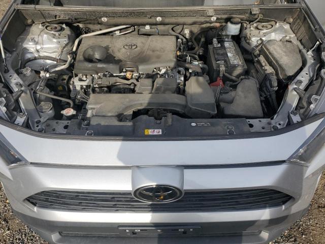 2T3H1RFV7NW186940 - 2022 TOYOTA RAV4 LE SILVER photo 11