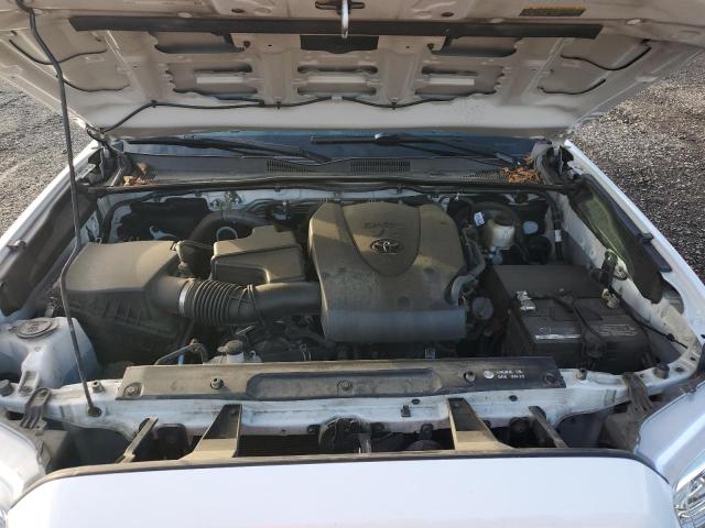 5TFDZ5BNXHX025892 - 2017 TOYOTA TACOMA DOUBLE CAB WHITE photo 11
