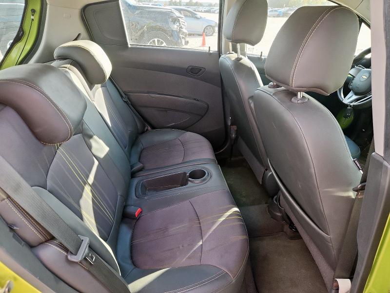 KL8CD6S95DC500586 - 2013 CHEVROLET SPARK 1LT 绿色 照片 10