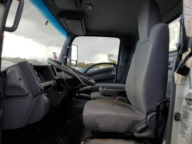 54DC4W1BXHS808260 - 2017 ISUZU NPR HD WHITE photo 6