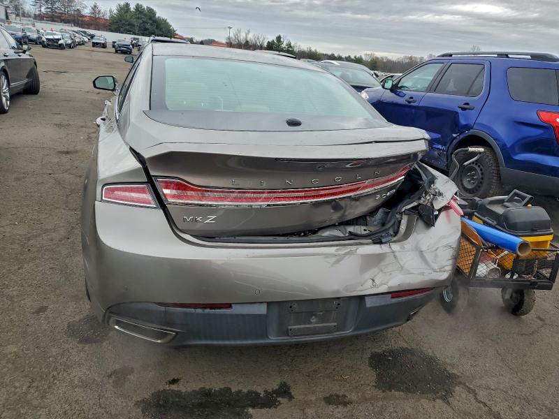 3LN6L2J92FR628334 - 2015 LINCOLN MKZ TAN photo 6