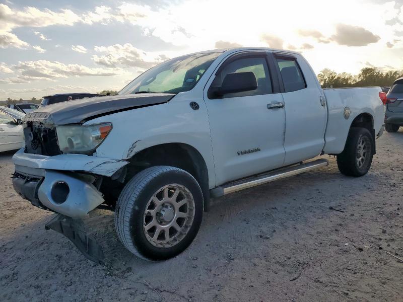 2011 TOYOTA TUNDRA DOUBLE CAB SR5, 