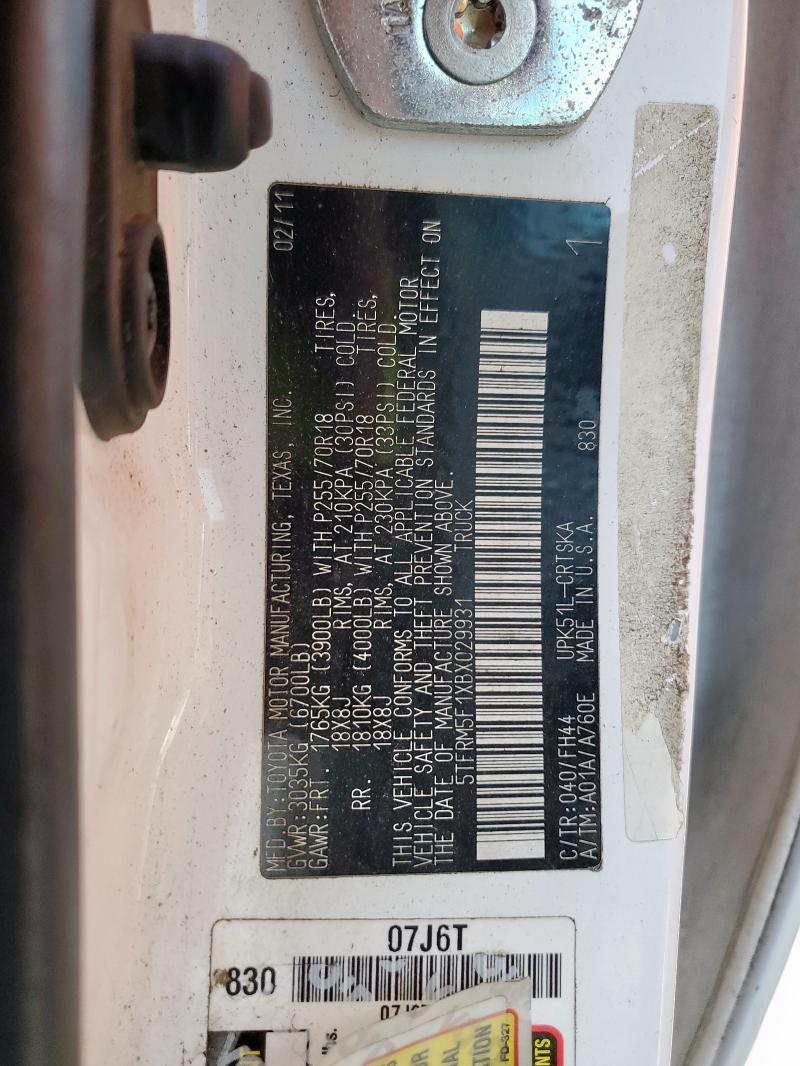 5TFRM5F1XBX029931 - 2011 TOYOTA TUNDRA DOUBLE CAB SR5 WHITE photo 12