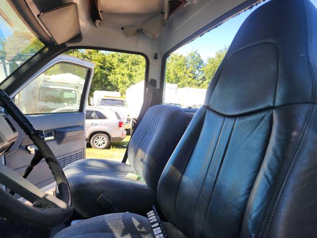 1GDM7H1JXWJ504282 - 1998 GMC C-SERIES C7H042 WHITE photo 6