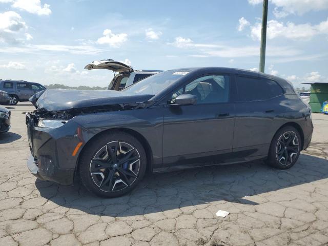 WB523CF0XNCK66197 - 2022 BMW IX XDRIVE50 GRAY photo 2