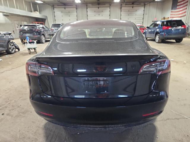 5YJ3E1EB3JF156132 - 2018 TESLA MODEL 3 Սև լուսանկար 6