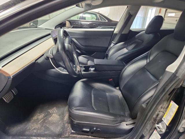 5YJ3E1EB3JF156132 - 2018 TESLA MODEL 3 Սև լուսանկար 7