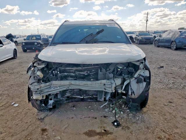 1FMHK7D85BGA60934 - 2011 FORD EXPLORER XLT 白色 照片 5