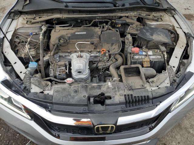1HGCR2F51HA159215 - 2017 HONDA ACCORD SPORT ვერცხლისფერი ფოტო 11