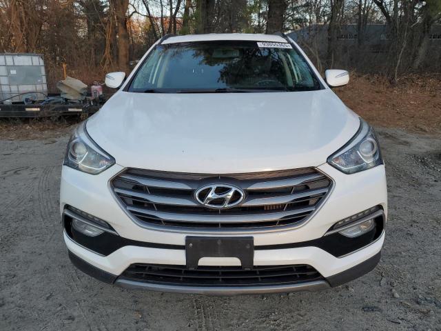 5NMZUDLA2JH071015 - 2018 HYUNDAI SANTA FE S WHITE photo 5