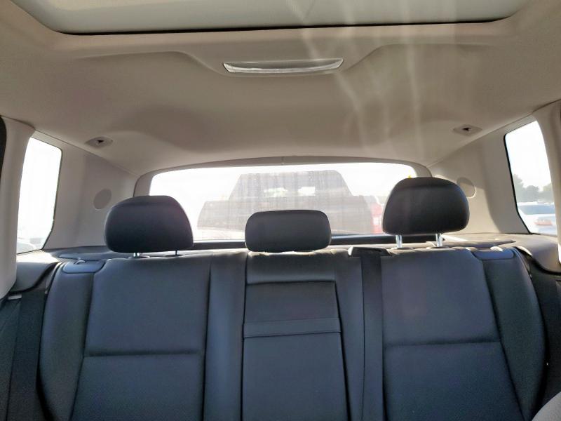 WDCGG5GB5BF568821 - 2011 MERCEDES-BENZ GLK 350 SILVER photo 10