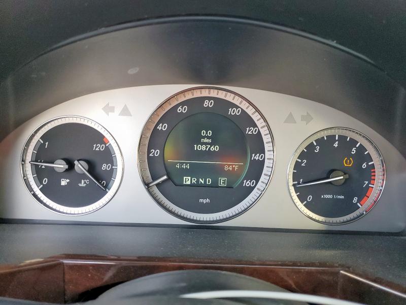 WDCGG5GB5BF568821 - 2011 MERCEDES-BENZ GLK 350 SILVER photo 9