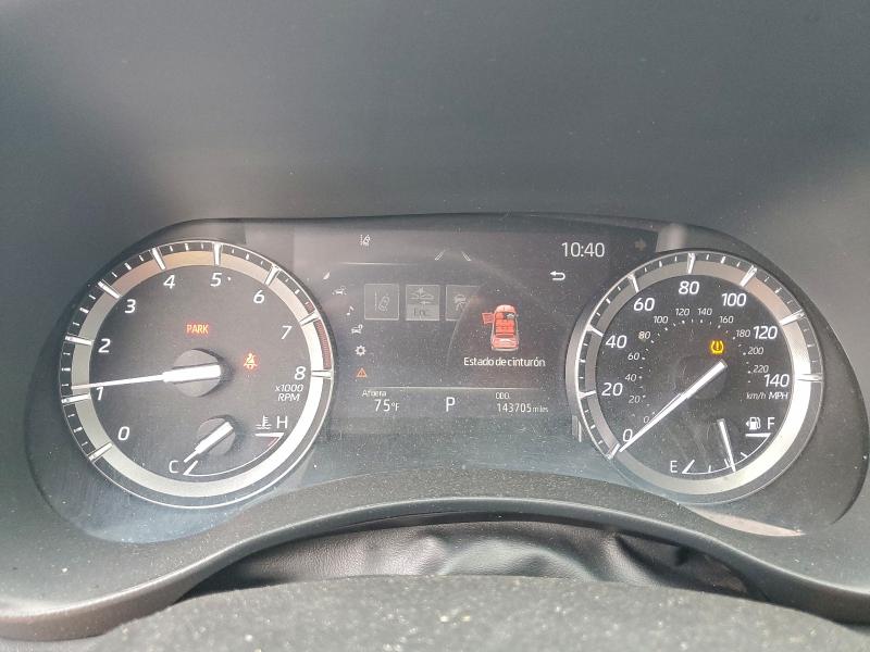 5TDGZRBH7MS528486 - 2021 TOYOTA HIGHLANDER XLE Schwarz Foto 9