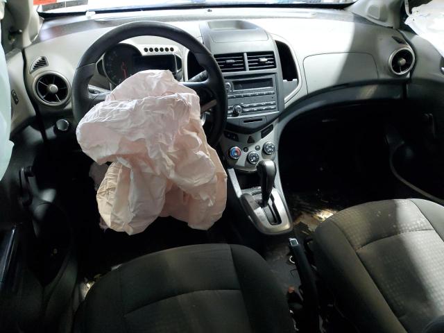 1G1JA6SH1E4227875 - 2014 CHEVROLET SONIC LS WHITE photo 8