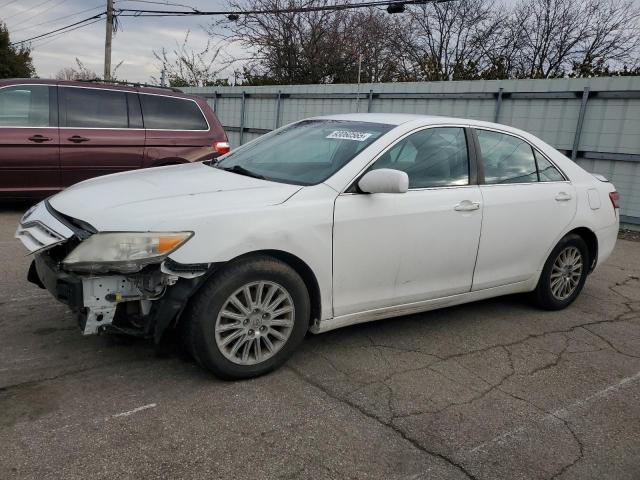 2011 TOYOTA CAMRY BASE, 