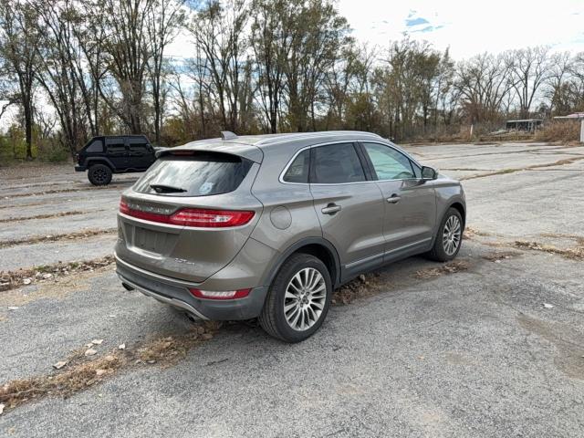 5LMCJ3D90HUL69989 - 2017 LINCOLN MKC RESERVE Braun Foto 4