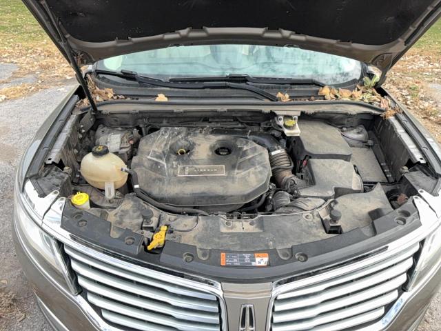 5LMCJ3D90HUL69989 - 2017 LINCOLN MKC RESERVE Braun Foto 7