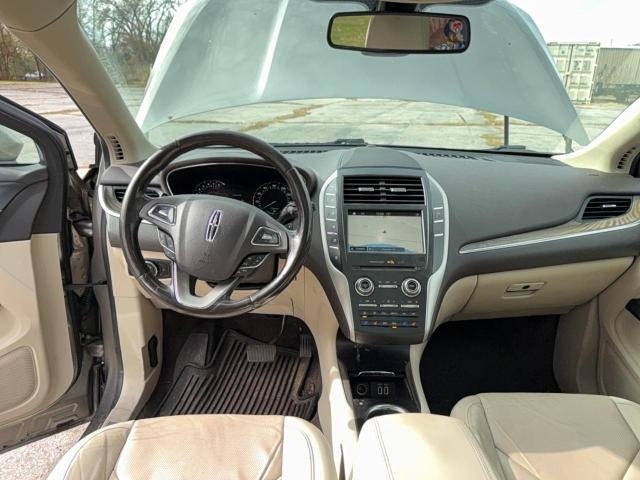 5LMCJ3D90HUL69989 - 2017 LINCOLN MKC RESERVE Braun Foto 9