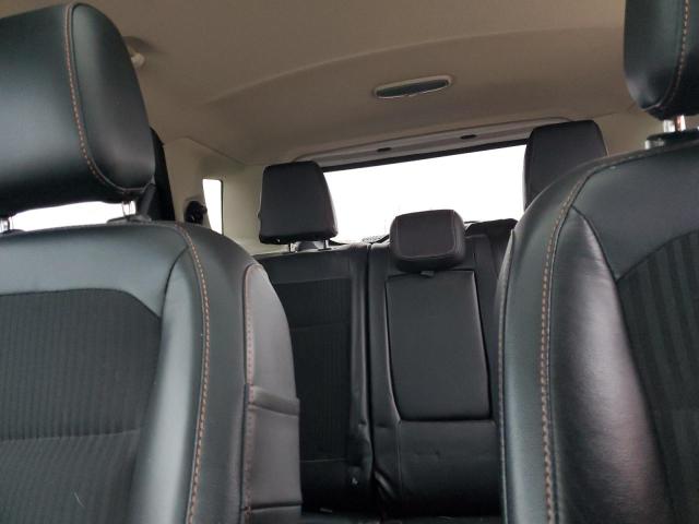 MAJ6P1CL9JC210720 - 2018 FORD ECOSPORT SES أبيض صورة 10