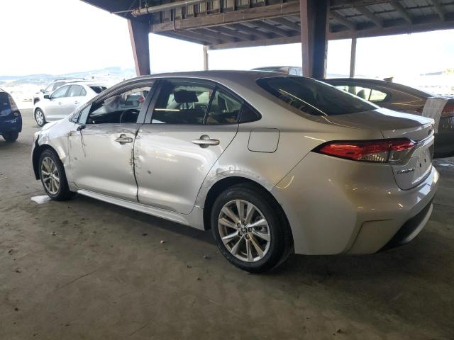 JTDBCMFE1RJ020565 - 2024 TOYOTA COROLLA LE SILVER photo 2