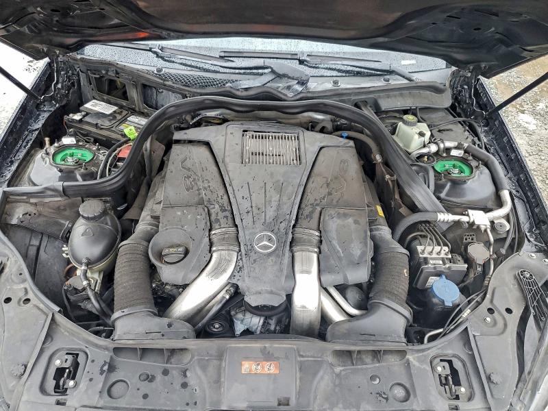 WDDLJ7DB8CA014585 - 2012 MERCEDES-BENZ CLS 550 黑色 照片 11