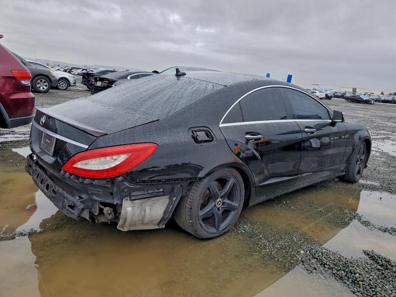 WDDLJ7DB8CA014585 - 2012 MERCEDES-BENZ CLS 550 黑色 照片 3