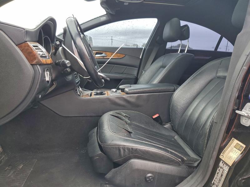WDDLJ7DB8CA014585 - 2012 MERCEDES-BENZ CLS 550 黑色 照片 7