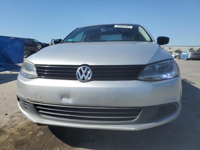 3VW2K7AJ9EM226428 - 2014 VOLKSWAGEN JETTA BASE SILVER photo 5