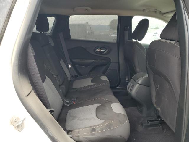 1C4PJLAB4HW559220 - 2017 JEEP CHEROKEE SPORT WHITE photo 11