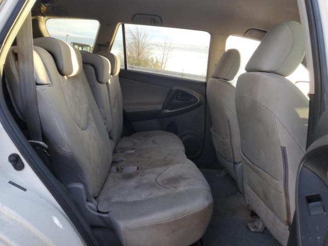 2T3BF4DVXBW084315 - 2011 TOYOTA RAV4 WHITE photo 10