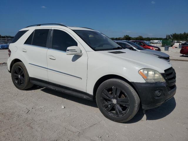 4JGBB5GB7BA644434 - 2011 MERCEDES-BENZ ML 350 WHITE photo 4
