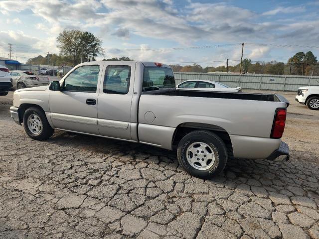 2GCEC19T341217360 - 2004 CHEVROLET SILVERADO C1500 ვერცხლისფერი ფოტო 2