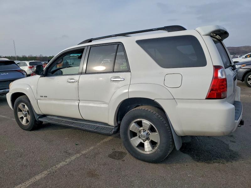 JTEBU14R080129116 - 2008 TOYOTA 4RUNNER SR5 白色 照片 2