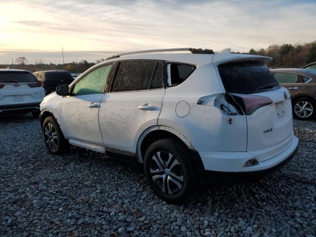2T3BFREV1JW745174 - 2018 TOYOTA RAV4 LE თეთრი ფოტო 2