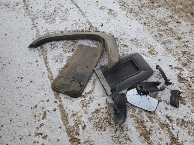 1GCHK29U06E179070 - 2006 CHEVROLET SILVERADO K2500 HEAVY DUTY WHITE photo 12