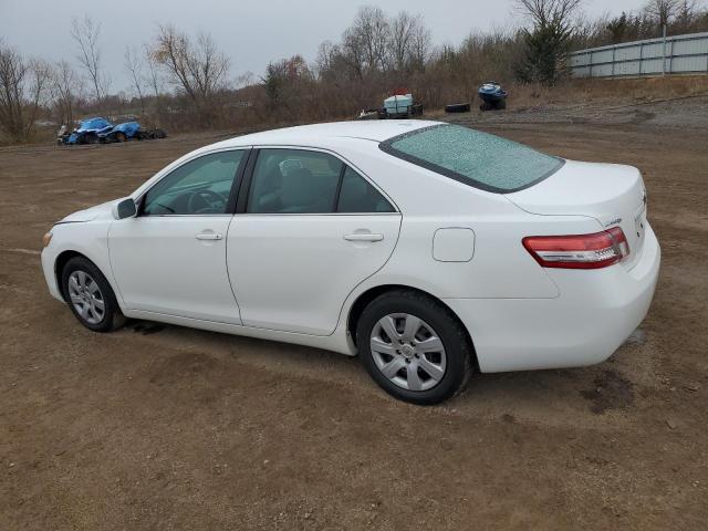 4T1BF3EK7AU533522 - 2010 TOYOTA CAMRY BASE WHITE photo 2
