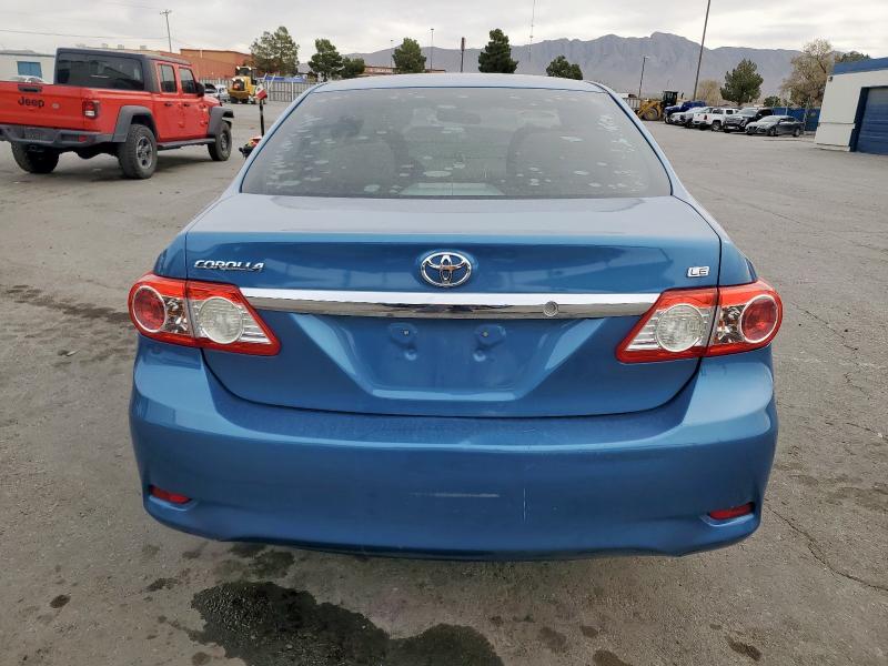 5YFBU4EE4DP087793 - 2013 TOYOTA COROLLA BASE Bleu photo 6