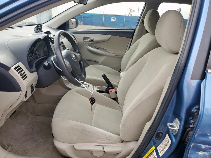 5YFBU4EE4DP087793 - 2013 TOYOTA COROLLA BASE Bleu photo 7