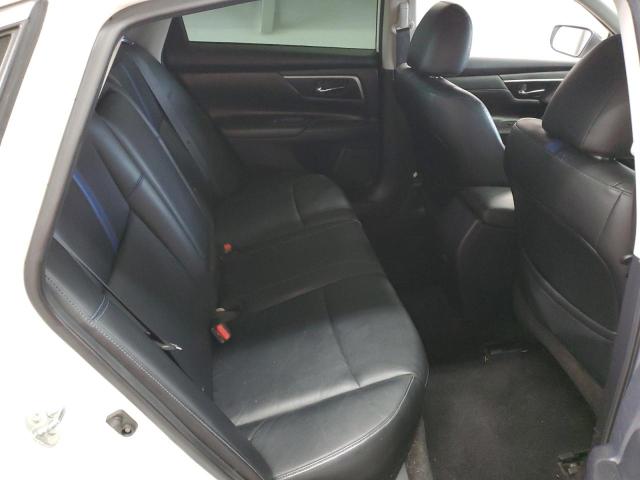 1N4AL3AP0JC269906 - 2018 NISSAN ALTIMA 2.5 WHITE photo 10