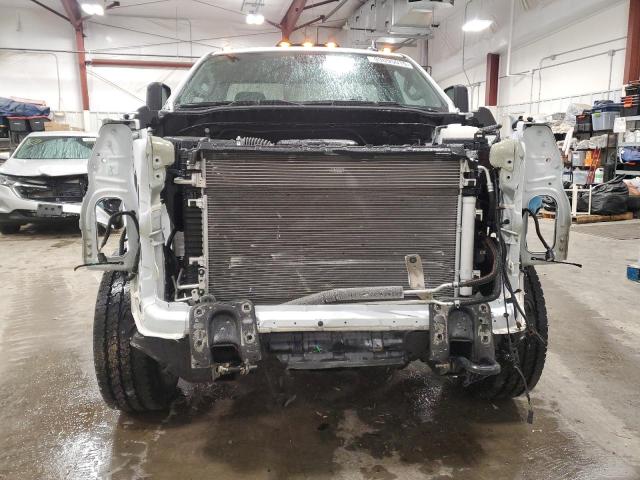 1GC3KLE76SF184066 - 2025 CHEVROLET SILVERADO K2500 HEAVY DUTY WHITE photo 5