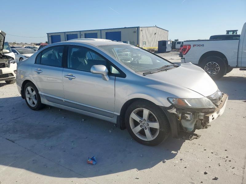 19XFA1F62AE025953 - 2010 HONDA CIVIC LX-S 银色 照片 4
