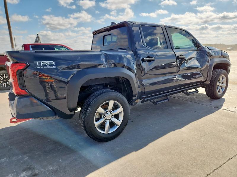 3TYLB5JN6RT043772 - 2024 TOYOTA TACOMA DOUBLE CAB Графитовый фото 3